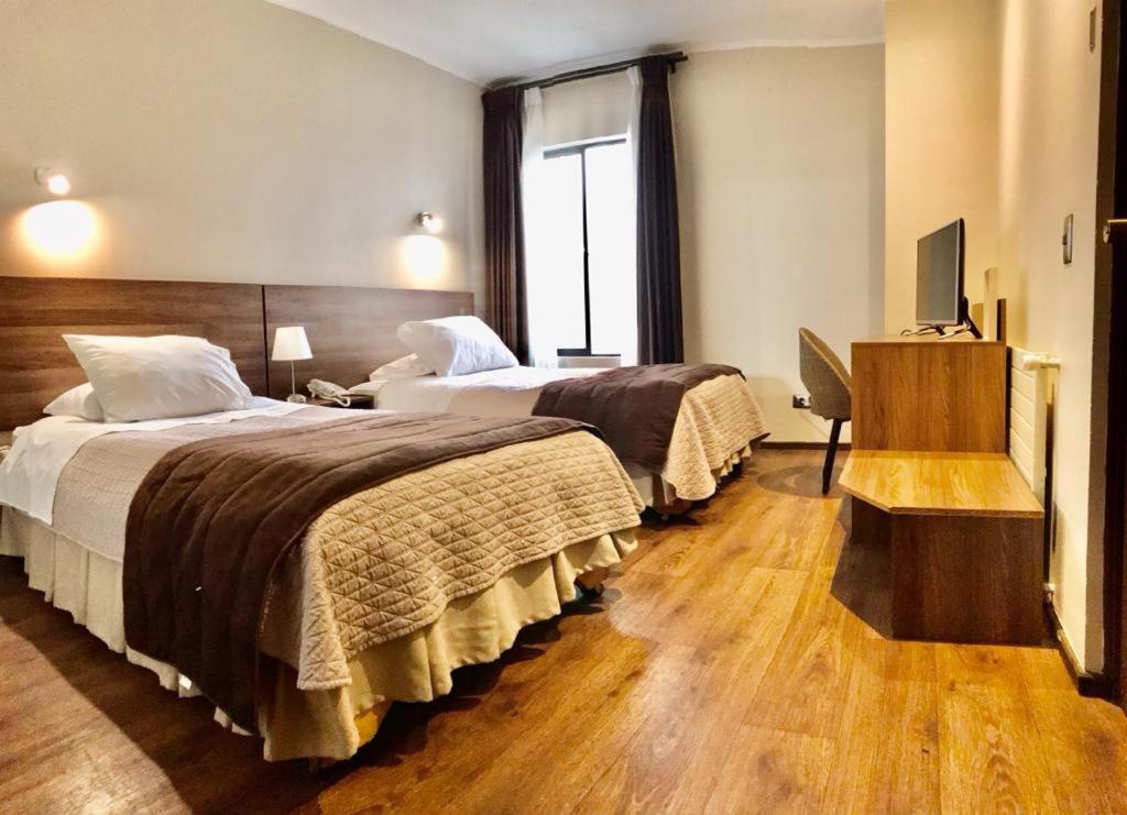 Ku Hotel Turismo Temuco Luaran gambar