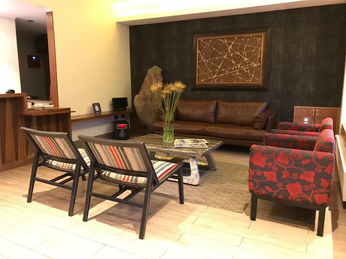 Ku Hotel Turismo Temuco Luaran gambar