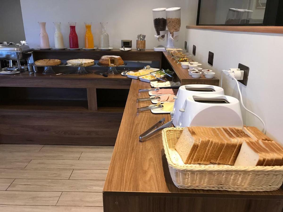 Ku Hotel Turismo Temuco Luaran gambar